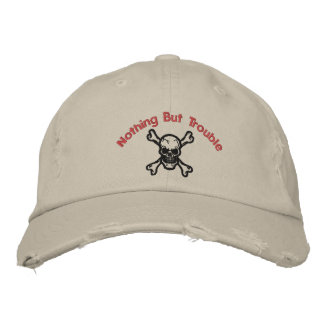Bordada Nada más que problemas con la gorra embrujada