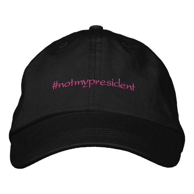 Bordada No soy gorra de presidente rosa/negro (Anverso)