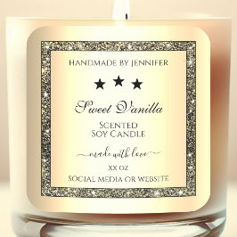 Borde dorado con etiquetas de embalaje de producto