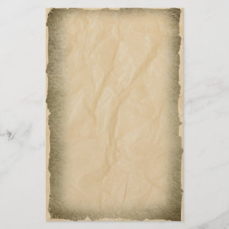 Bordes quemados en papel de arruga