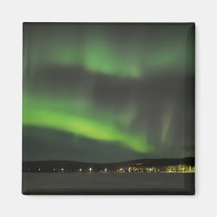 Borealis de la aurora en el imán del cielo