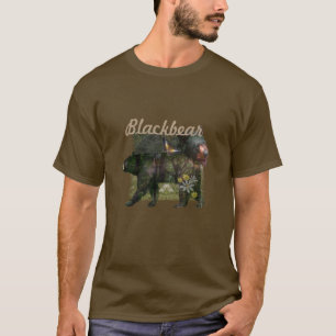 Bosque de oso negro dentro de la camiseta