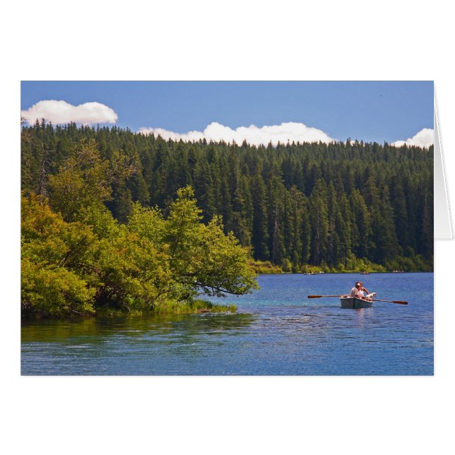 Bote de remos en el lago claro (Anverso (Horizontal))