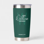 Botella Aislada Groomsmen personalizado de escritura moderna<br><div class="desc">Moderno Minimalista Personalizado Monograma y Regalos de nombres Este diseño presenta un nombre personalizado con estilo de letra de escritura a mano blanco moderno y monograma en color verde esmeralda claro sans serif estilo de fuente como fondo, con detalles bodas en blanco moderno estilo de letra sans serif serif en...</div>