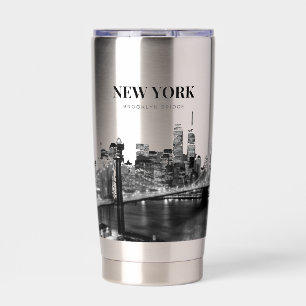 Botella Aislada Puente de Brooklyn