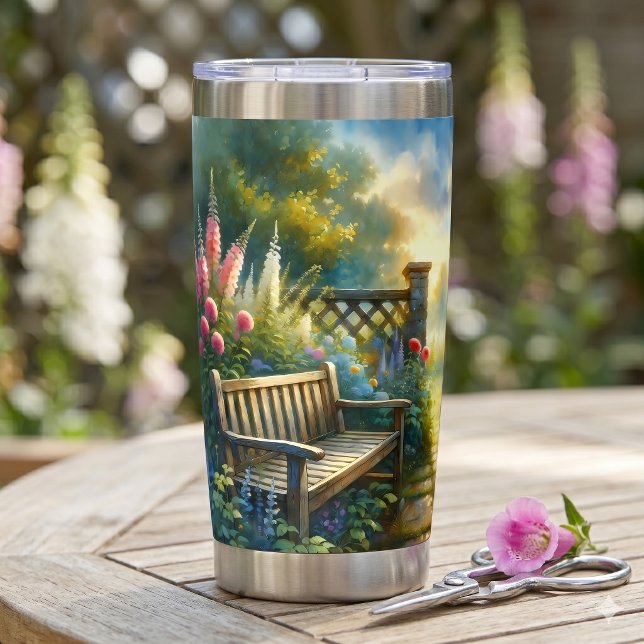 Botella Aislada Puerta de camino de jardín iluminada por el sol (Sunlit Garden Pathway Gate Scene Insulated Tumbler)