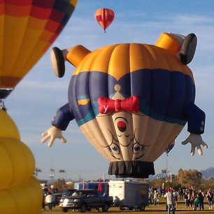 Botella Aislada Una imagen de un globo aerostático vacío