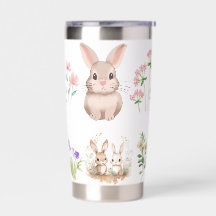 Vaso de conejo y flor