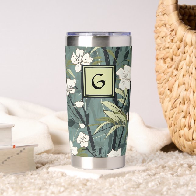 Botella Aislada Verde Salvia Chinoiserie Floral Inicial Blanco  (Sala de estar (girado))
