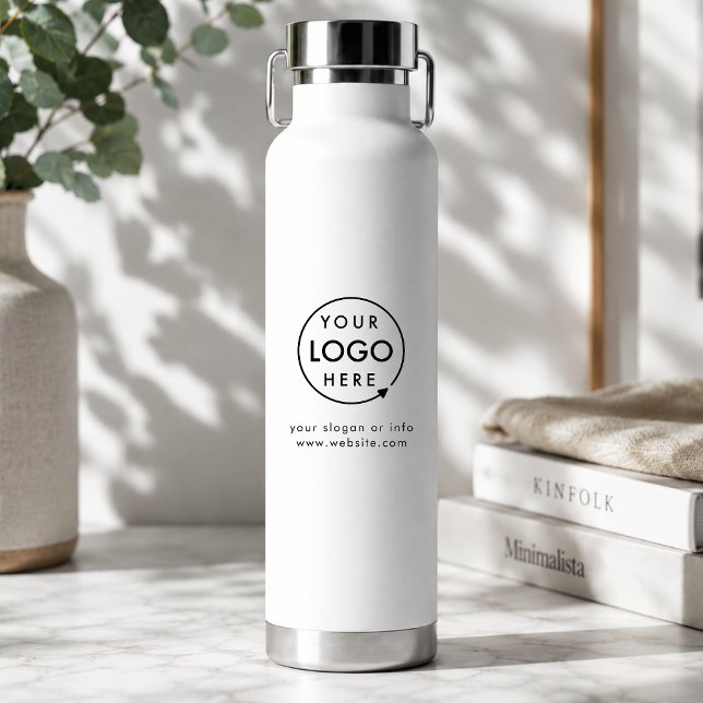 Botella de Agua | 22oz Logotipo Personalizado Vaji (Custom 22 oz water bottle with logo upload, slogan text, and website details for brands.)