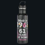 Botella De Agua 61 Years Old Gifts 61st Birthday Born in 1961 Wome<br><div class="desc">61 Years Old Gifts 61st Birthday Born in 1961 Women Girls</div>
