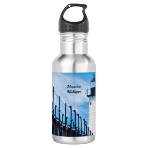Botella de agua a lo largo de Manistee