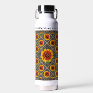 Botella de agua aislada con girasoles de Susie5