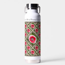 Botella de agua aislada con lapiceros rojos y blan