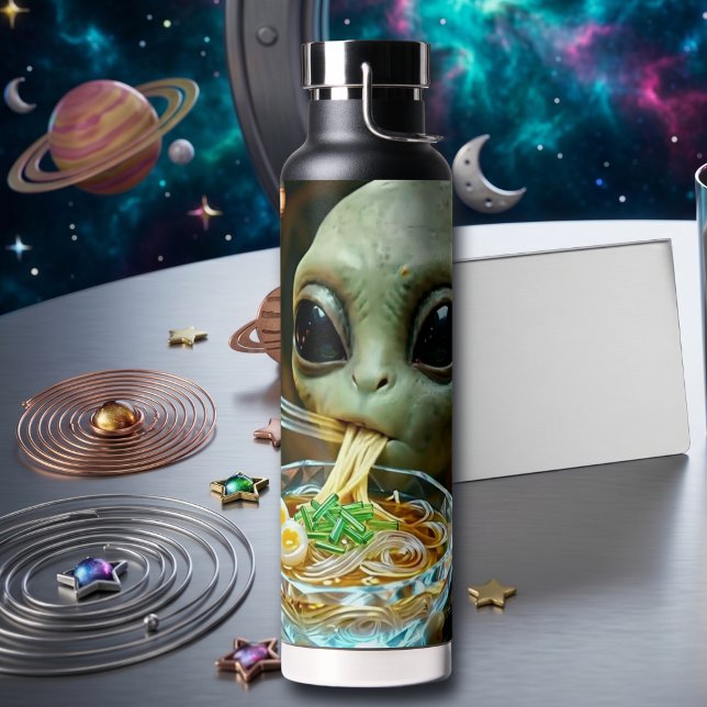 Botella De Agua Alienígena divertido comiendo fideos Ramen (Subido por el creador)