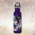 Botella De Agua Anime Chica y su dragón personalizado<br><div class="desc">Fantasía mística arte botella de agua personalizada. Ai arte que representa a una chica de anime bonito y a su dragón en un ambiente etéreo.</div>