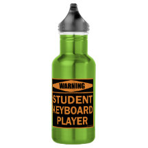 ¡Atención! ¡Jugador de teclado estudiantil!