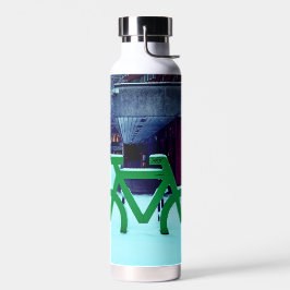 Botella De Agua Atrapado en la nieve