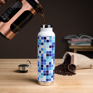 Botella De Agua Baldosas de piscina, mosaicos azules, patrón geomé