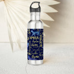 Botella De Agua Chicas personalizados nombran collage de animales<br><div class="desc">Chicas personalizados nombran collage de animales celestes para chicas adolescentes,  hace un regalo personalizado encantador para cualquier ocasión.</div>