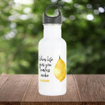 Botella De Agua Cita moderna divertida de limón amarillo<br><div class="desc">Cita moderna divertida de limón amarillo</div>