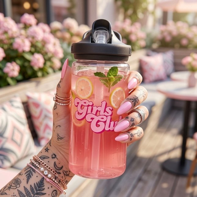Botella De Agua Club de Chicas (Subido por el creador)