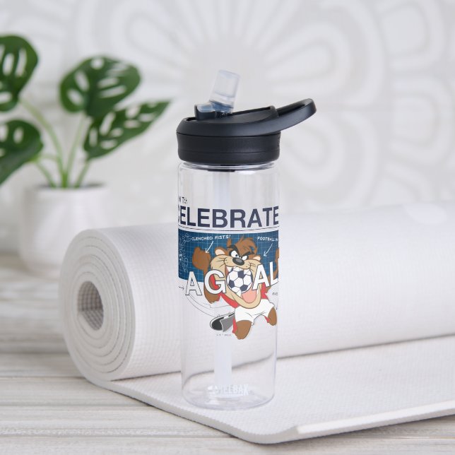 Botella De Agua Cómo celebrar un gol con TAZ™ (Yoga)