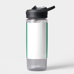 Botella de agua con bandera de Nigeria