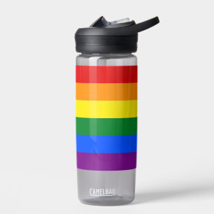 Botella de agua con bandera LGBT