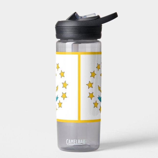 Botella de agua con la bandera de Rhode Island, EE (Izquierdo)