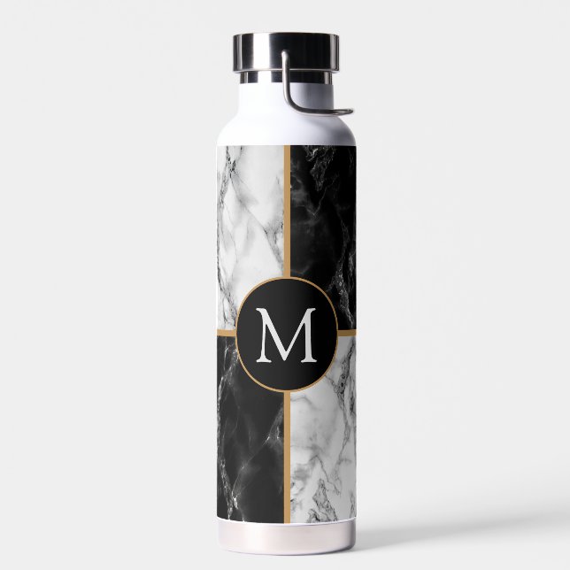 Botella de agua con letra personalizada Mármol neg (Izquierdo)