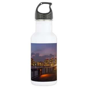 Botella De Agua Conducción En Navarre Beach Pier Agua De Acero Ino