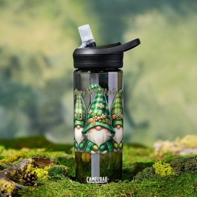 Botella De Agua Customizable St. Patrick's Day (Al aire libre (girado))