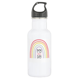 botella de agua de baile