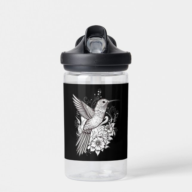 Botella de agua de flores blancas (A clear water bottle featuring a detailed hummingbird illustration surrounded by floral designs.  )