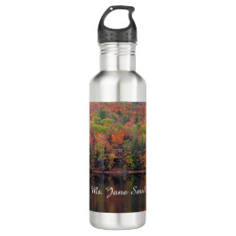 Botella de agua de la escena de la escena de la ca