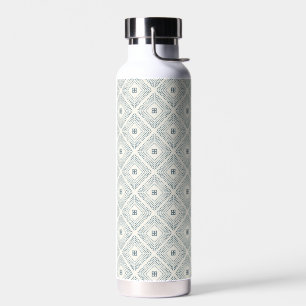 Botella de agua de las plazas de nidificación geom