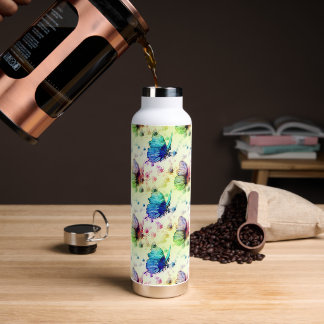 Botella de agua de mariposas acuáticas