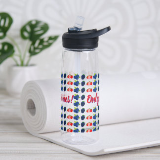 Botella de agua de solo bayas cutáneas
