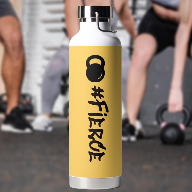 Botella de agua del fuerte Kettlebell (Subido por el creador)