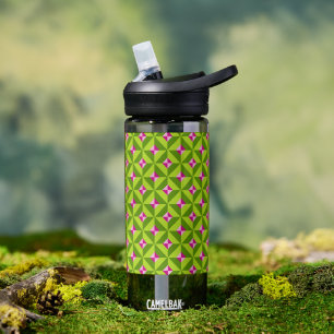 BOTELLA DE AGUA DISEÑO GEOMÉTRICO.