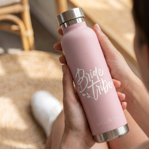 Botella De Agua Dusty Rosa caligrafía Tribu de novia Bachelorette