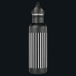 Botella De Agua Ebony Snow<br><div class="desc">Este es un patrón divertido,  unisex,  adecuado para cualquiera. Esta imagen está disponible en una variedad de otros productos,  sólo tienes que hacer clic en el enlace debajo de la foto cerca de 'Acerca de este diseño'.</div>