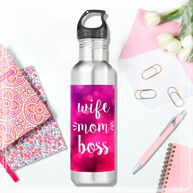 Botella De Agua Esposa Mamá Boss Trendy Script Typography Hot Pink (Subido por el creador)