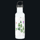 Botella De Agua Esquí de ilustracion alpino freeride<br><div class="desc">Diseño de patrones de esquí con temática invernal de Guay con esquiadores esquiando por las pistas de esquí alpino entre los abetos cubiertos de nieve en los alpes. Los esquiadores Freeride llevan coloridos trajes de esquí retro vintage, esquiando cuesta abajo con esquís sobre un paisaje montañoso blanco y nevado. Maravilloso...</div>