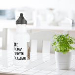 Botella De Agua Fotografía de Collage moderna | `Regalo de papá<br><div class="desc">El regalo moderno de fotos de collage es una manera reflexiva y sentimental de mostrar a tu padre lo mucho que te importa en el Día del Padre. Permite reunir recuerdos y momentos especiales para ambos y presentarlos de una manera hermosa y artística.</div>