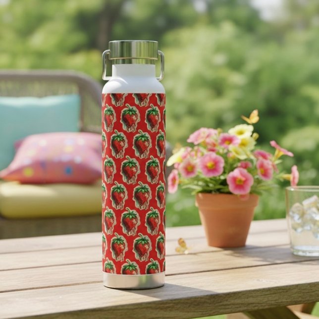 Botella De Agua Fresa (Subido por el creador)