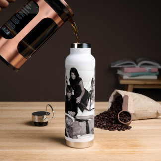 Botella De Agua Gossip Chica Black and White Group Graphic