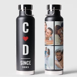 Botella De Agua Iniciales Parejas | Monograma 4 Foto Negro Mínimo<br><div class="desc">Una botella de agua con las iniciales de una pareja impresa en ella puede ser un regalo perfecto para el El día de San Valentín. No sólo es funcional y práctico, sino que el toque personalizado lo convierte en un regalo único y atento. Ya sea que la pareja esté saliendo...</div>
