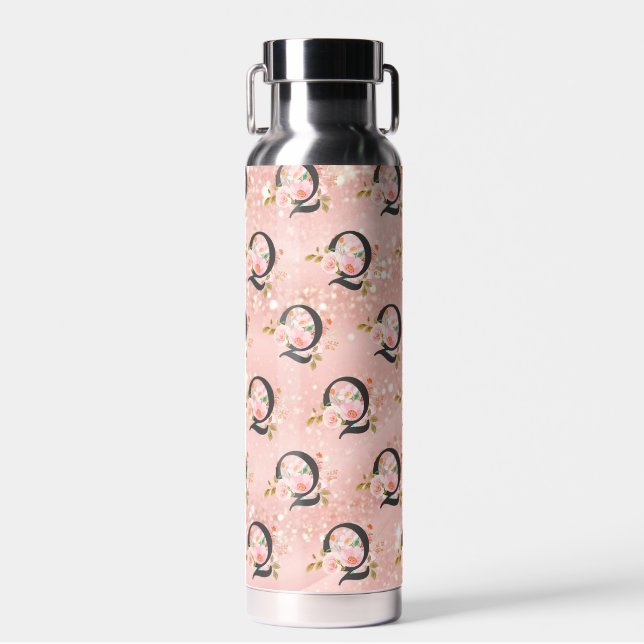 Botella De Agua Letra Q (Delantero)